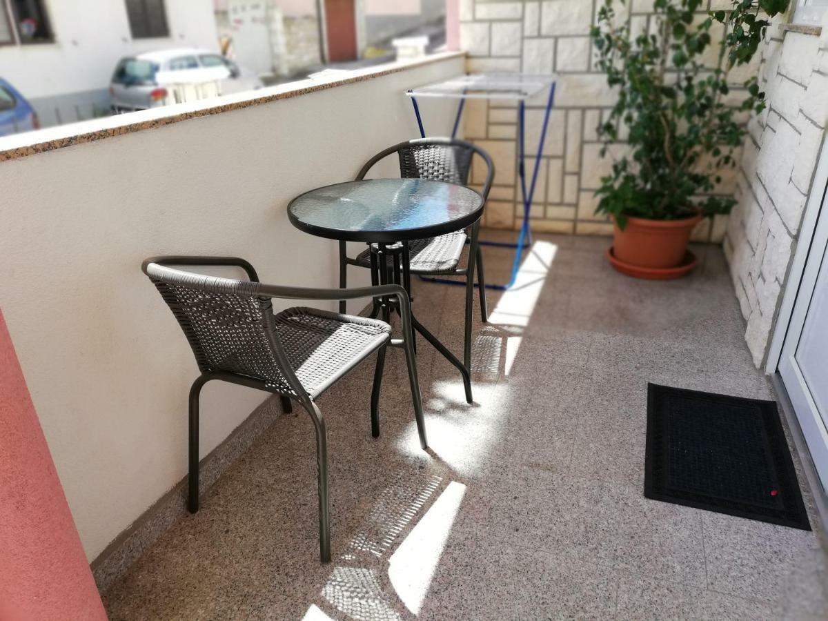 Jan 5 Apartment Pula Bagian luar foto